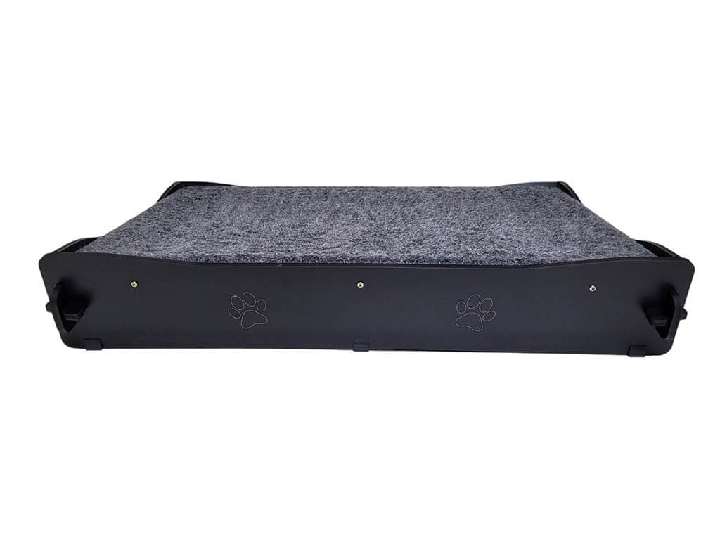 cama-elevada-pequena-preta1